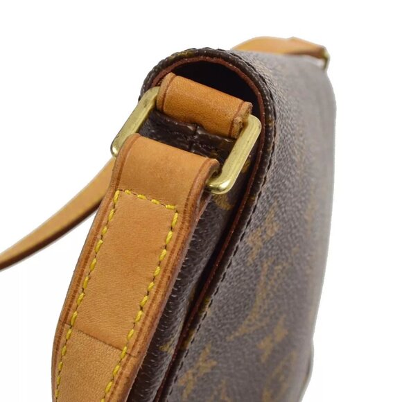 LOUIS VUITTON MONOGRAM MUSETTE TANGO SHORT SHOULDER BAG - Picture 4 of 8